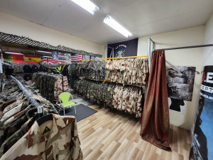 Vente de surplus militaire à SAINT-GEORGES-SUR-EURE